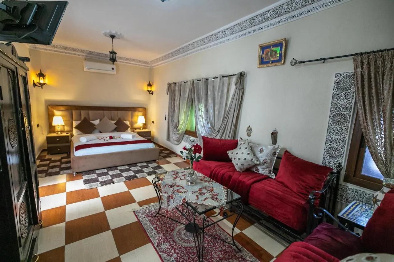 Dar El Aamouri Fès 3*,