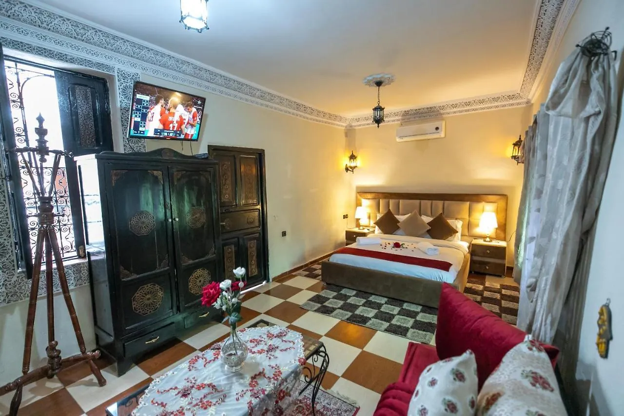 Dar El Aamouri Fès Couette-café